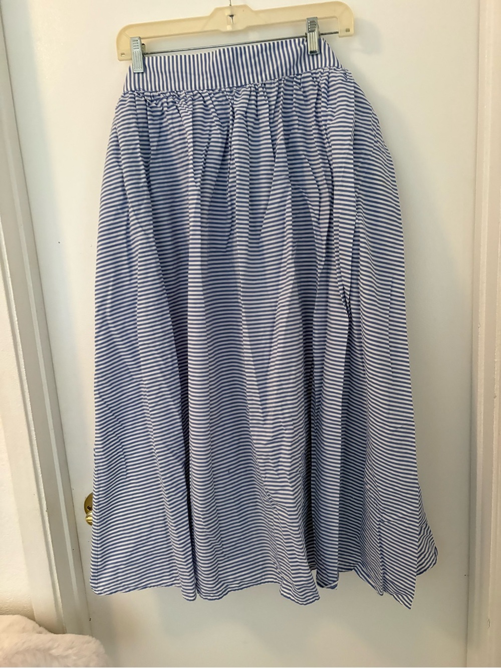 Vineyard Vines Blue and White Striped Midi Skirt - Picture 2 of 7